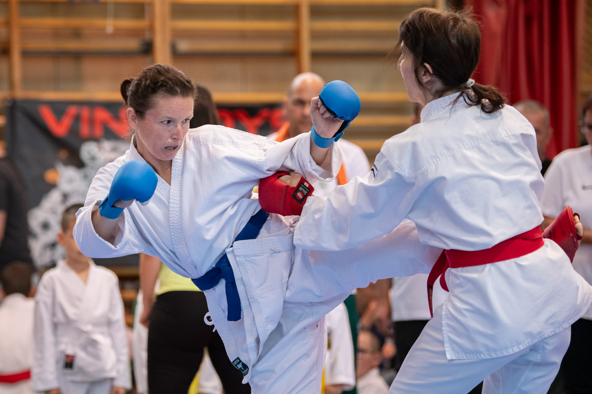 200 versenyző a II. Senshi Kupán